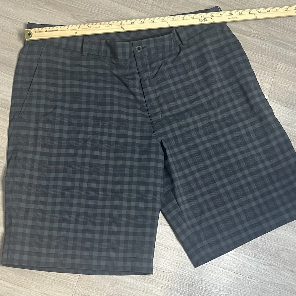 Nike Golf Shorts Mens Size 40 Gray Plaid Flat Front Stretch Chino 452712-010 - Picture 6 of 12